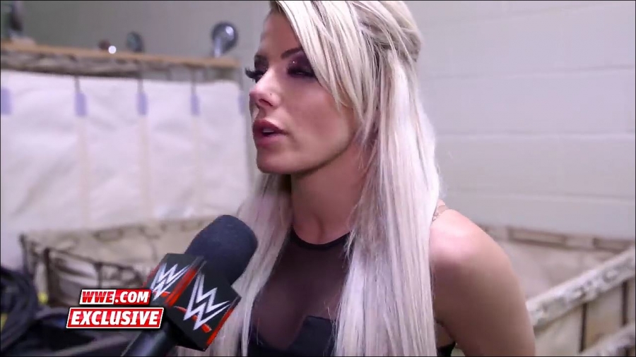 Alexa_Bliss__shoes_failed_her__Raw_Exclusive2C_April_292C_2019_mp4_000017200.jpg