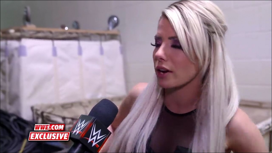Alexa_Bliss__shoes_failed_her__Raw_Exclusive2C_April_292C_2019_mp4_000027333.jpg