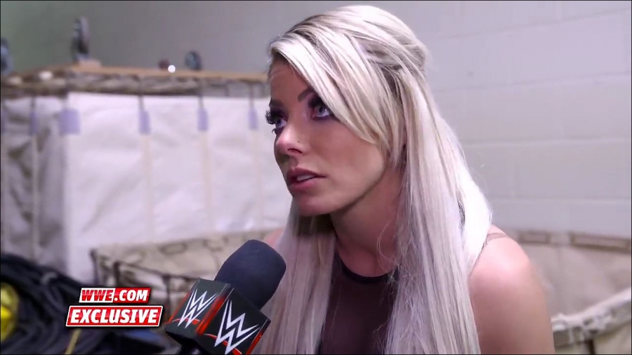 Alexa_Bliss__shoes_failed_her__Raw_Exclusive2C_April_292C_2019_mp4_000030200.jpg