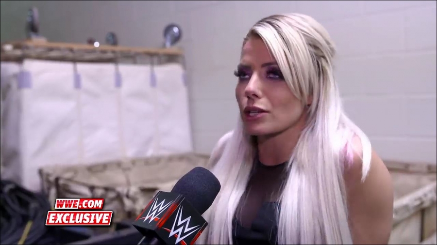 Alexa_Bliss__shoes_failed_her__Raw_Exclusive2C_April_292C_2019_mp4_000063333.jpg