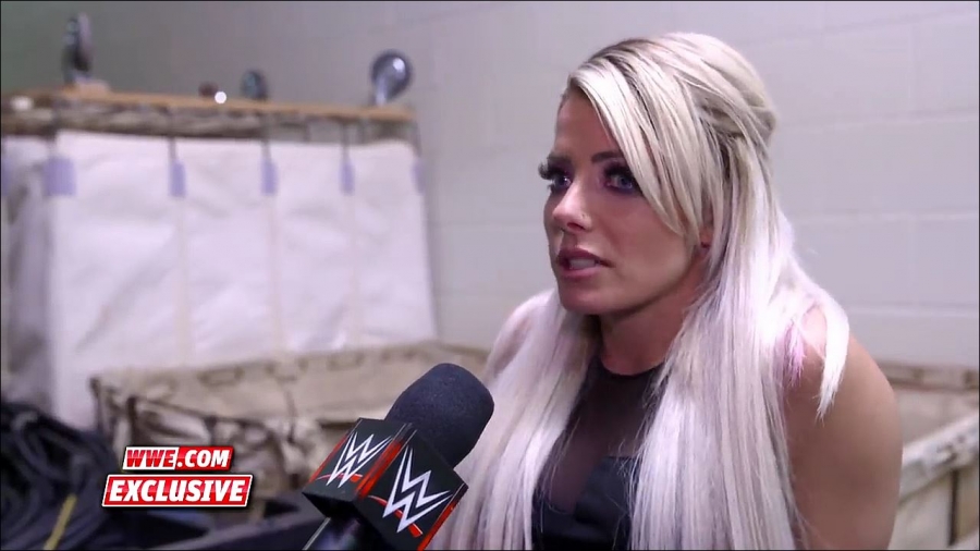 Alexa_Bliss__shoes_failed_her__Raw_Exclusive2C_April_292C_2019_mp4_000064300.jpg