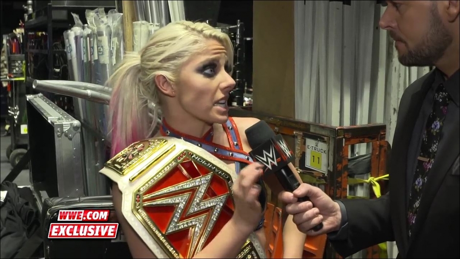 Alexa_Bliss_delivers_the_rudest_victory_speech_after_Raw-_Exclusive2C_Oct__302C_2017_mp4_000020386.jpg