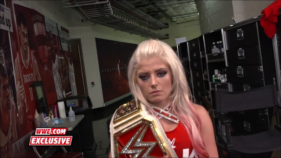 Raw_Women_s_Champion_Alexa_Bliss_is_despondent_after_her_loss__Exclusive2C_Nov__192C_2017_mp4_000008365.jpg
