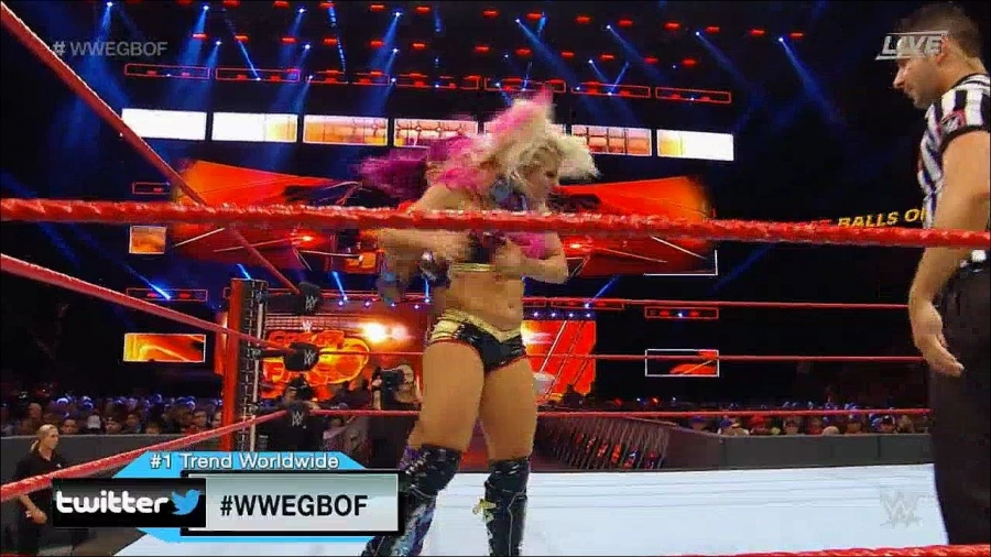 WWE_Great_Balls_Of_Fire_2017_720p_H264-XWT_mp4_005425691.jpg
