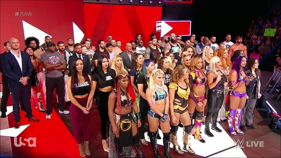 WWE_Monday_Night_RAW_2018_07_23_720p_HDTV_x264-KYR_mkv_000291870.jpg
