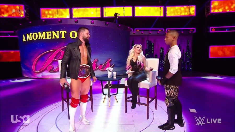 WWE_Monday_Night_Raw_2019_02_25_720p_HDTV_x264-NWCHD_mp4_004039239.jpg
