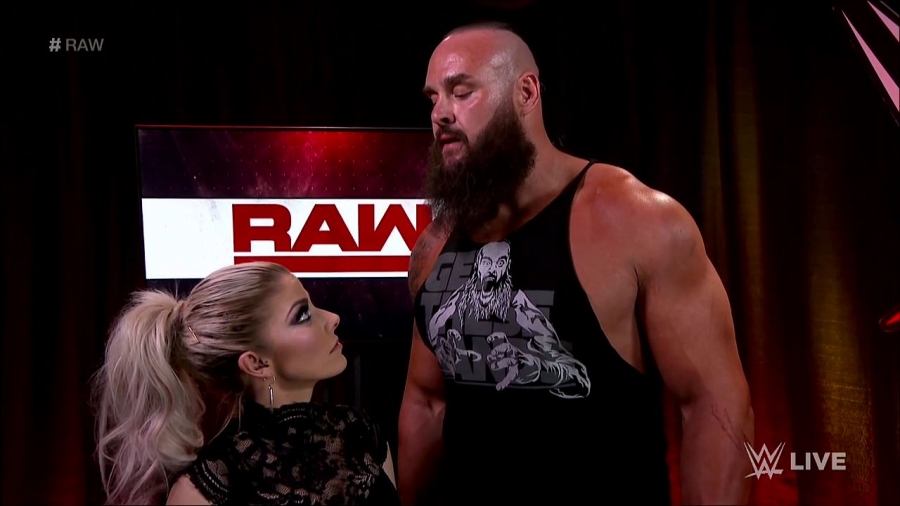 WWE_RAW_2019_03_18_720p_HDTV_x264-Star_mp4_006641434.jpg