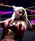 Alexa_Bliss-_My_Daughter_is_a_WWE_Superstar_mp4_20170223_115114_700.jpg