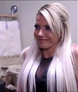 Alexa_Bliss__shoes_failed_her__Raw_Exclusive2C_April_292C_2019_mp4_000097233.jpg