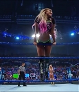 WWE_Friday_Night_SmackDown_2019_12_06_720p_HDTV_x264-NWCHD_mp4_000660693.jpg