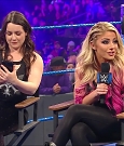 WWE_Friday_Night_SmackDown_2020_03_06_720p_HDTV_x264-NWCHD_mp4_000576409.jpg