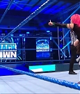 WWE_Friday_Night_SmackDown_2020_04_10_720p_HDTV_x264-NWCHD_mp4_000944678.jpg