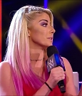 WWE_Friday_Night_SmackDown_2020_07_17_720p_HDTV_x264-NWCHD_mp4_001205305.jpg