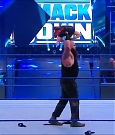 WWE_Friday_Night_SmackDown_2020_08_14_720p_HDTV_x264-NWCHD_mp4_004853488.jpg