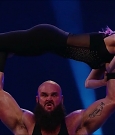 WWE_Friday_Night_SmackDown_2020_08_14_720p_HDTV_x264-NWCHD_mp4_004872707.jpg