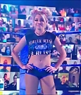 WWE_Friday_Night_SmackDown_2020_09_25_720p_HDTV_x264-NWCHD_mp4_004011644.jpg