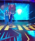 WWE_Friday_Night_SmackDown_2020_09_25_720p_HDTV_x264-NWCHD_mp4_004631163.jpg