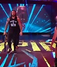 WWE_Friday_Night_SmackDown_2020_09_25_720p_HDTV_x264-NWCHD_mp4_004633633.jpg