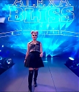 WWE_Friday_Night_SmackDown_2020_10_02_720p_HDTV_x264-Star_mkv_002696165.jpg