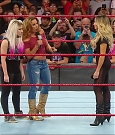 WWE_Monday_Night_RAW_2018_10_08_720p_HDTV_x264-KYR_mkv_005068947.jpg