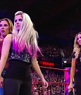 WWE_Monday_Night_RAW_2018_10_08_720p_HDTV_x264-KYR_mkv_005162890.jpg