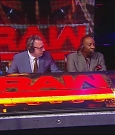 WWE_Monday_Night_Raw_2017_12_04_720p_HDTV_x264-NWCHD_mp4_002251860.jpg