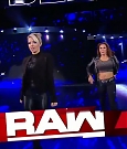 WWE_Monday_Night_Raw_2018_11_12_720p_HDTV_x264-NWCHD_mp4_006296762.jpg