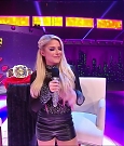 WWE_Monday_Night_Raw_2019_01_14_720p_HDTV_x264-NWCHD_mp4_006098464.jpg