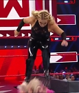 WWE_Monday_Night_Raw_2019_06_24_720p_HDTV_x264-NWCHD_mp4_006366098.jpg