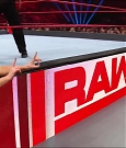 WWE_Monday_Night_Raw_2019_08_12_720p_HDTV_x264-NWCHD_mp4_006614360.jpg
