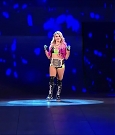 WWE_Monday_Night_Raw_2019_09_30_720p_HDTV_x264-NWCHD_mp4_001003869.jpg