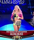 WWE_Monday_Night_Raw_2019_09_30_720p_HDTV_x264-NWCHD_mp4_001010343.jpg
