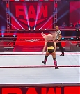 WWE_Monday_Night_Raw_2020_05_11_720p_HDTV_x264-NWCHD_mp4_003533532.jpg