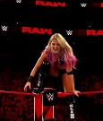 WWE_Monday_Night_Raw_2020_05_18_720p_HDTV_x264-NWCHD_mp4_003555553.jpg