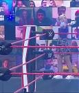 WWE_Monday_Night_Raw_2020_11_16_720p_HDTV_x264-NWCHD_mp4_005151477.jpg