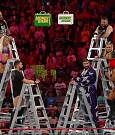 WWE_RAW_2018_06_11_720p_WEB_h264-HEEL_mp4_000271385.jpg