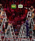 WWE_RAW_2018_06_11_720p_WEB_h264-HEEL_mp4_000336464.jpg