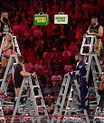 WWE_RAW_2018_06_11_720p_WEB_h264-HEEL_mp4_000426479.jpg