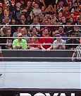 WWE_Royal_Rumble_2020_PPV_720p_WEB_h264-HEEL_mp4_002397367.jpg
