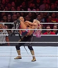 WWE_Royal_Rumble_2020_PPV_720p_WEB_h264-HEEL_mp4_002467234.jpg