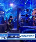 WWE_SmackDown_2020_05_29_720p_WEB_h264-HEEL_mp4_002311725.jpg