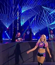 WWE_SmackDown_2020_06_26_720p_WEB_h264-HEEL_mp4_002361842.jpg