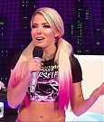 WWE_SmackDown_Live_2019_06_04_720p_HDTV_x264-NWCHD_mp4_001795261.jpg
