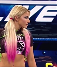 WWE_SmackDown_Live_2019_06_04_720p_HDTV_x264-NWCHD_mp4_003279846.jpg