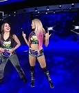 WWE_SmackDown_Live_2019_09_03_720p_HDTV_x264-NWCHD_mp4_001936736.jpg