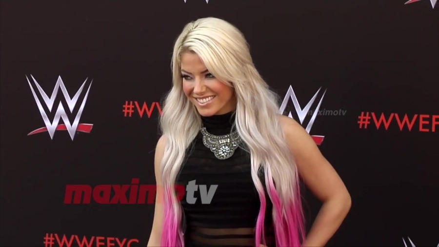 Alexa_Bliss_WWE_s_First-Ever_Emmy_FYC_Event_Red_Carpet-sciEDNGaEG0_033.jpg