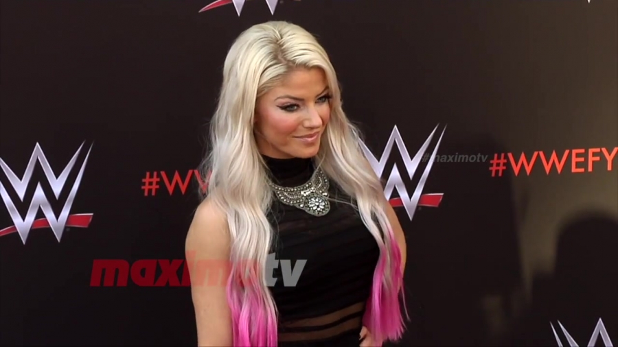 Alexa_Bliss_WWE_s_First-Ever_Emmy_FYC_Event_Red_Carpet-sciEDNGaEG0_118.jpg