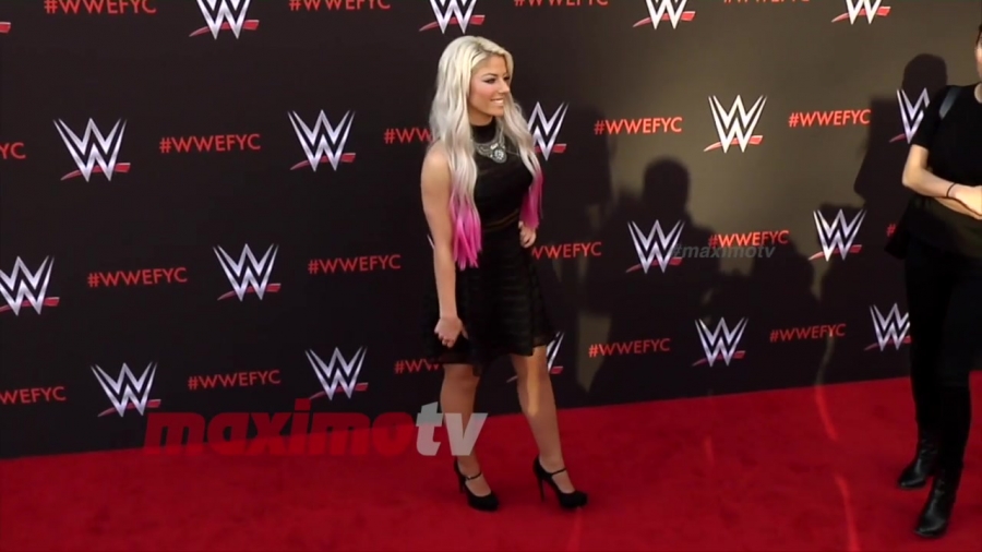 Alexa_Bliss_WWE_s_First-Ever_Emmy_FYC_Event_Red_Carpet-sciEDNGaEG0_170.jpg