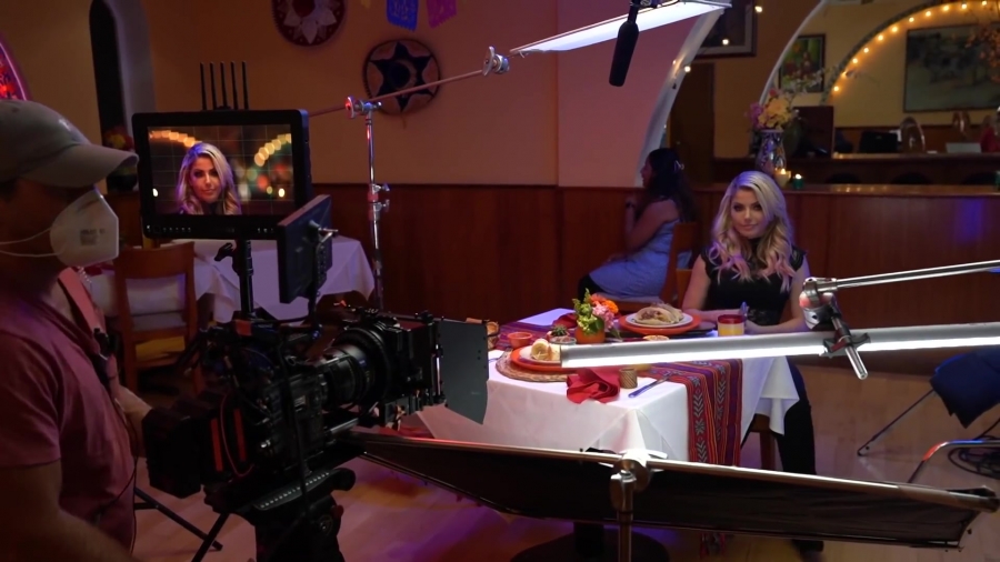 Behind-The-Scenes_with_MICK_FOLEY___ALEXA_BLISS_on_the_set_of_their_WWE_2K_Battlegrounds_commercial_528.jpg