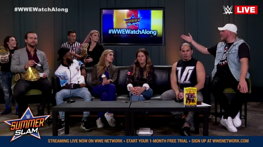 Live_SummerSlam_2019_WWE_Watch_Along-2n7NqA302J0_mp4_004260133.jpg